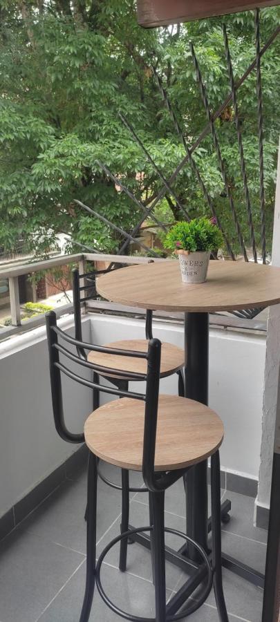 Apartment Apartamento Con Balcon Laureles Estadio Medellin